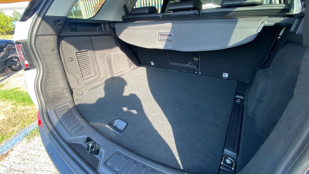 Land Rover Discovery Sport 2.0 TD4 SE - 14