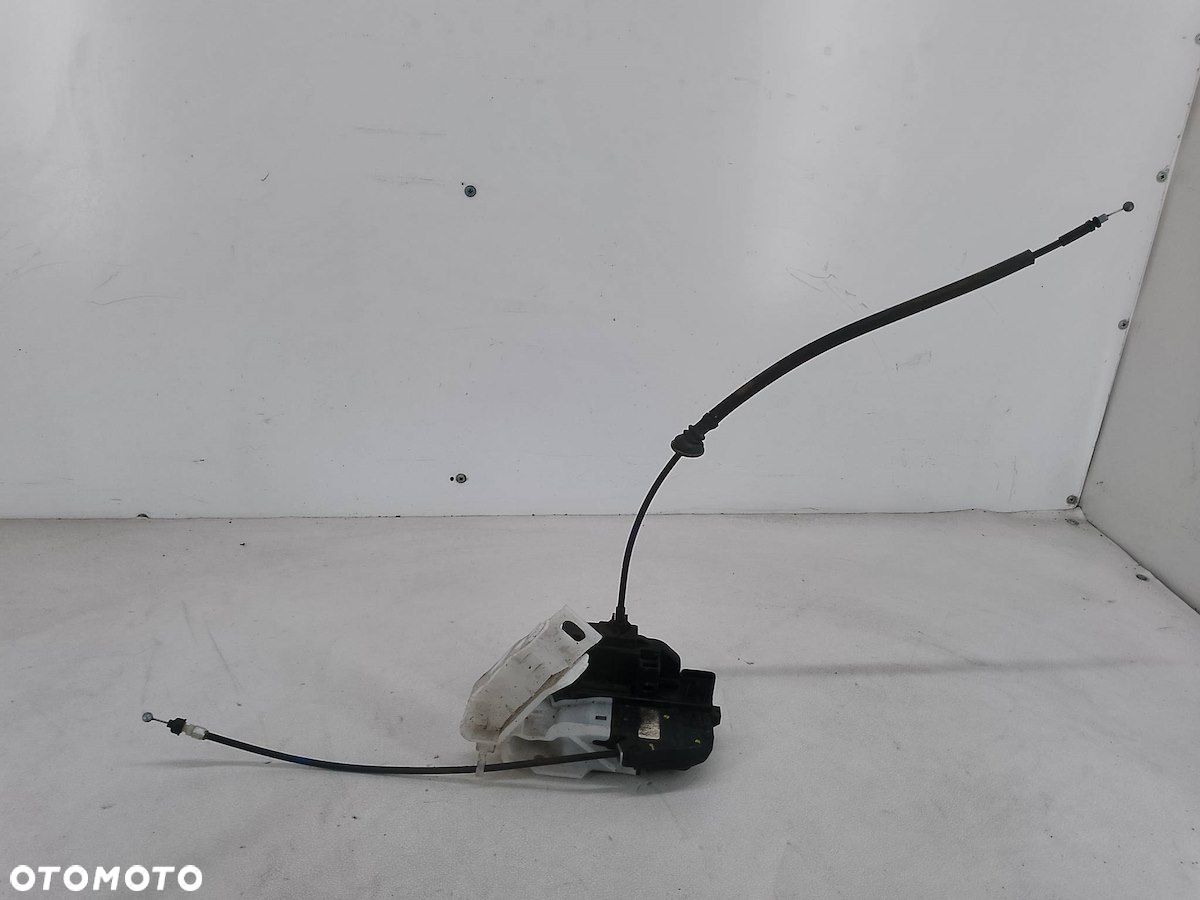ZAMEK DRZWI PRAWY TYŁ KIA CEE'D I 1.6 DOHC BENZYNA KOMBI - 1