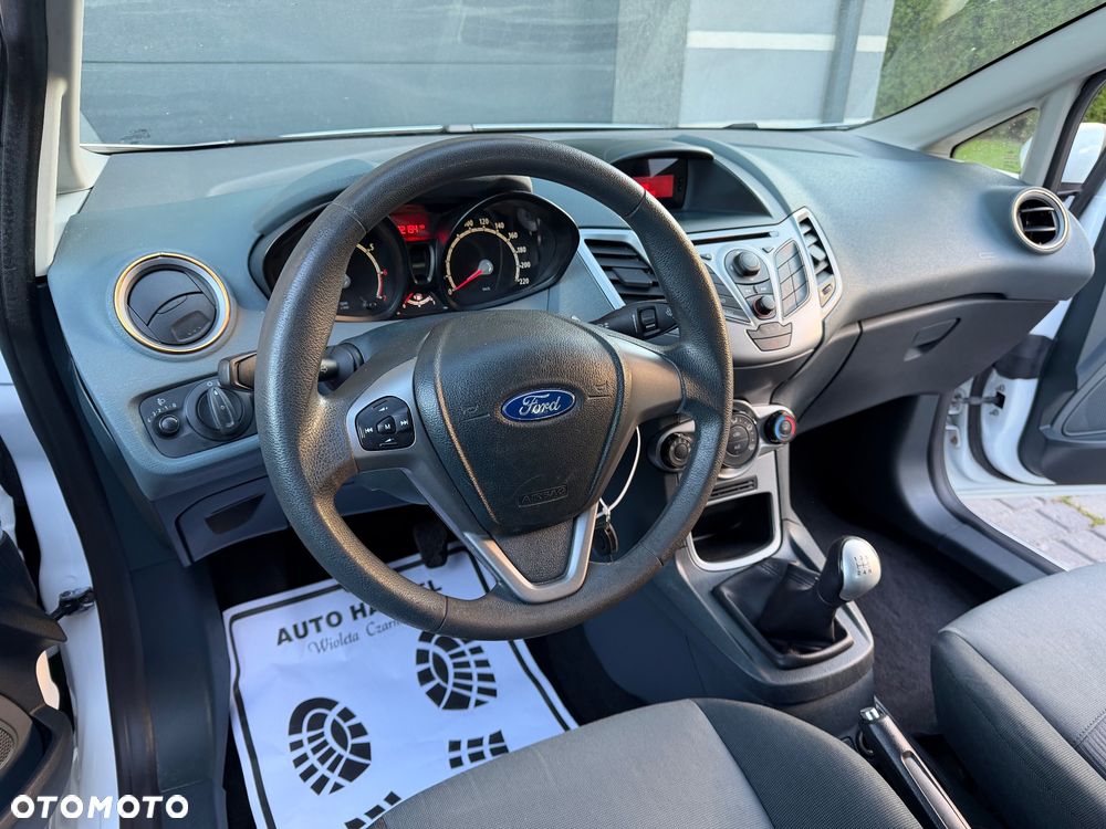 Ford Fiesta 1.25 Trend Edition - 22