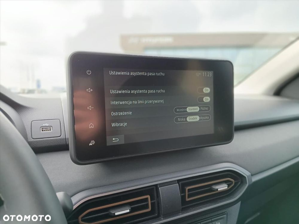 Dacia Jogger 1.6 Full Hybrid 140 Extreme MMT - 14