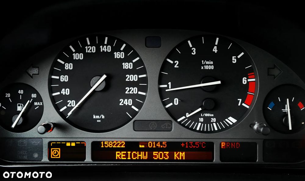 BMW Seria 7 740i V8 - 11