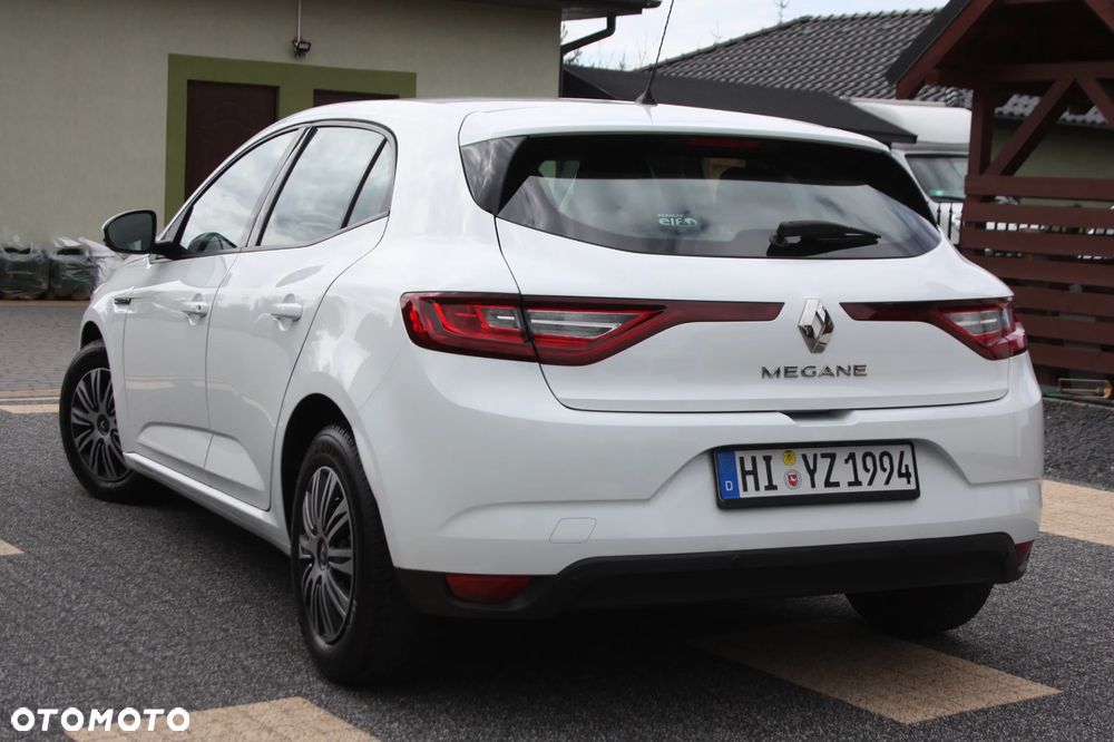 Renault Megane ENERGY TCe 100 LIMITED - 5