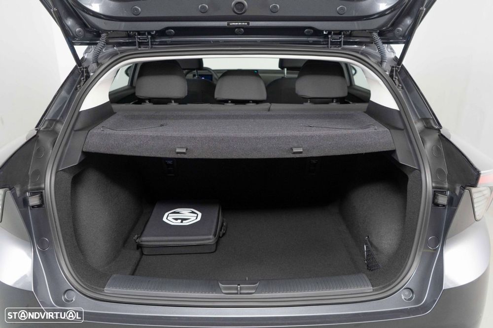 MG MG4 51 kWh Standard - 11