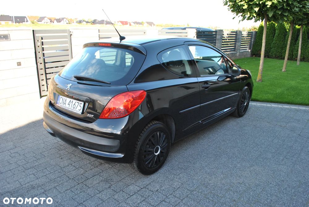 Peugeot 207 1.4 Trendy - 4