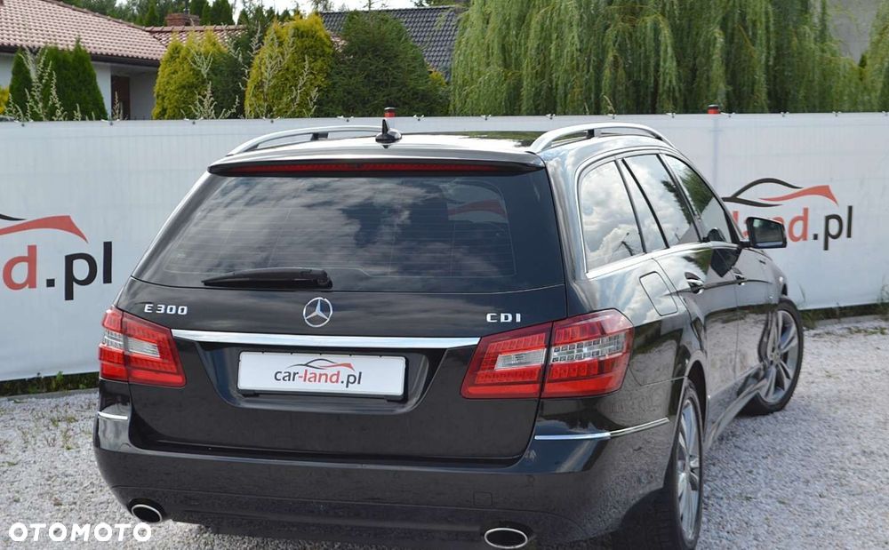 Mercedes-Benz Klasa E 300 BlueTEC 7G-TRONIC Avantgarde - 15