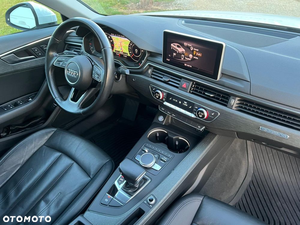 Audi A4 Limousine - 14