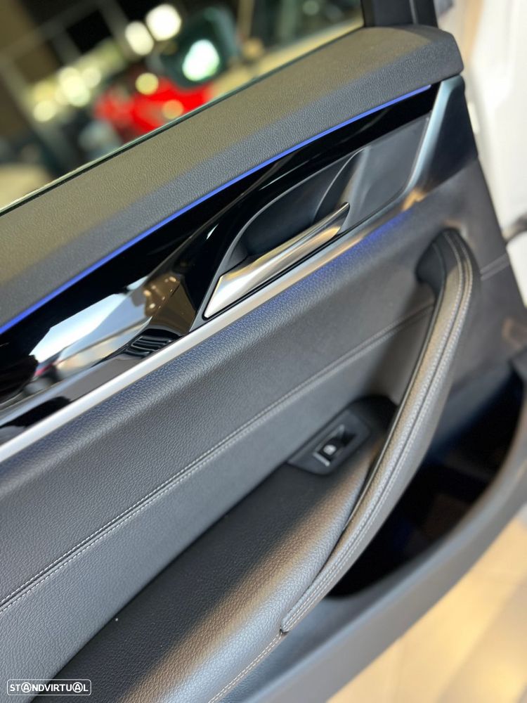 BMW 520 d Auto - 51