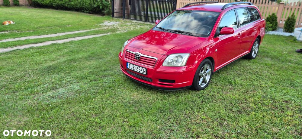 Toyota Avensis 1.6 VVT-i Luna - 1