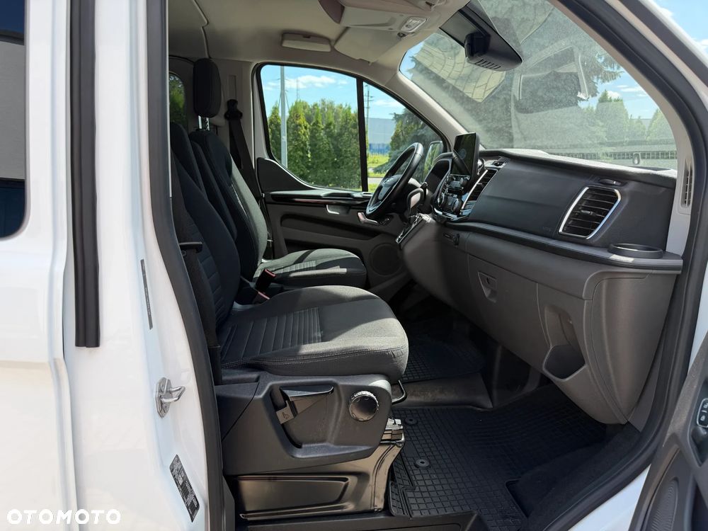 Ford Transit Custom 300 L1H1 Limited (bryg.) - 12