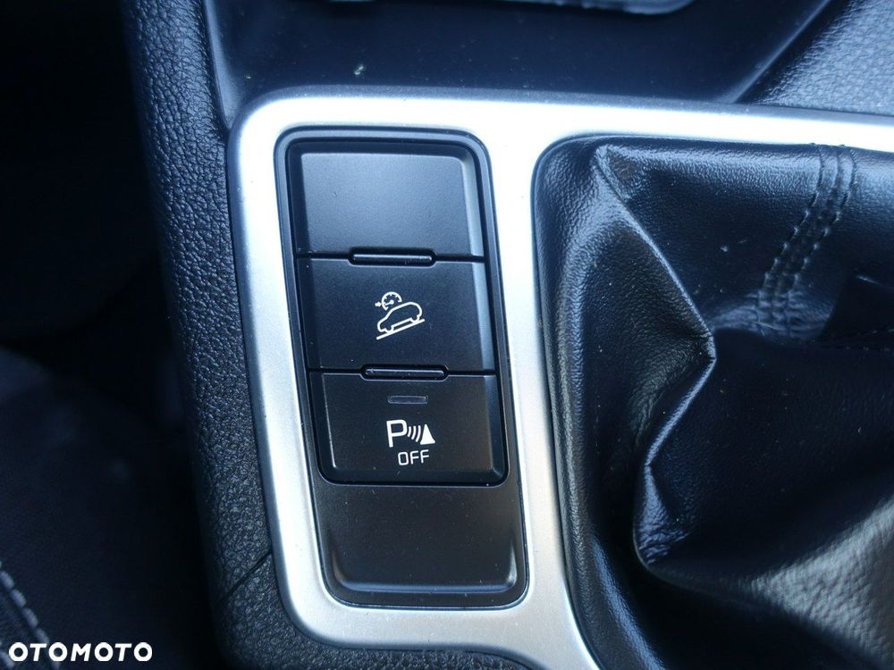 Kia Sportage 1.6 GDI L 2WD - 26