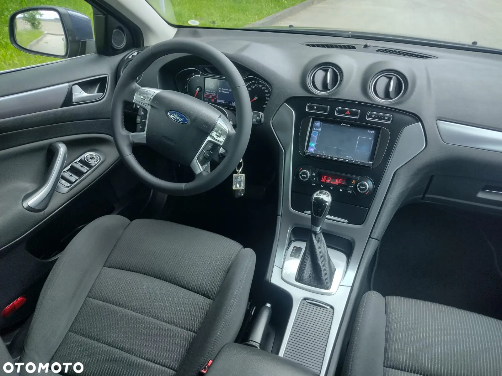 Ford Mondeo 2.0 TDCI Titanium - 17