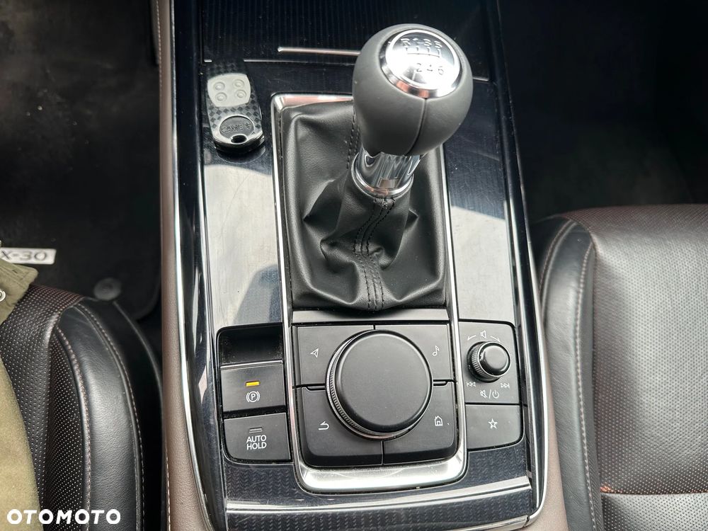 Mazda CX-30 SKYACTIV-D 1.8 - 15