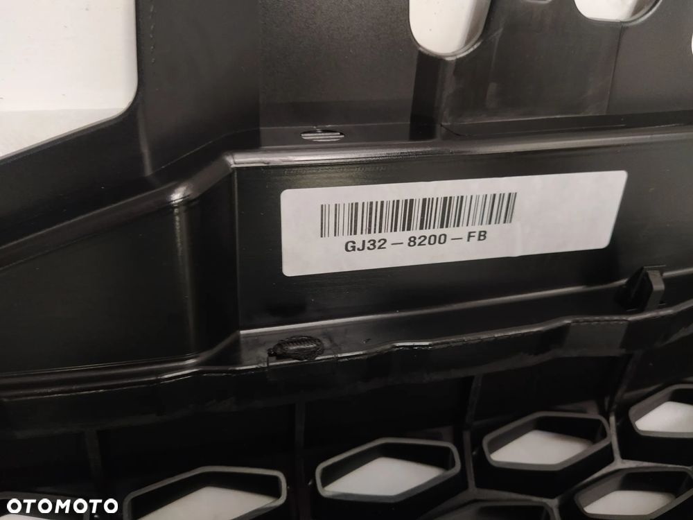 RANGE ROVER EVOQUE L538 GRILL ATRAPA CHŁODNICY ZNACZEK ORYGINAŁ - 11