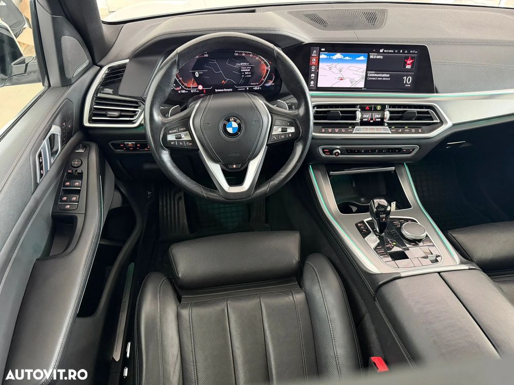 BMW X5 xDrive40i xLine - 23