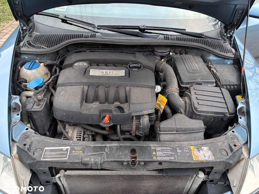 Skoda Octavia 1.6 Combi Ambiente - 11