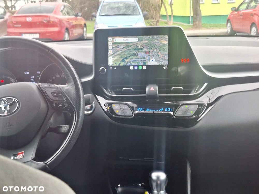 Toyota C-HR - 12