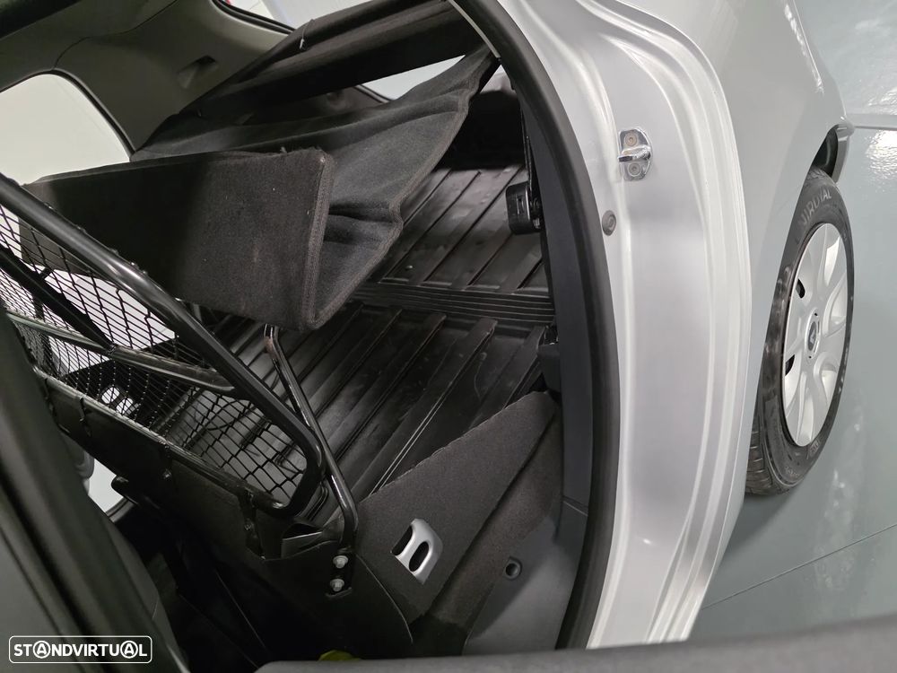 Renault CLIO SOCIETE 1.5 DCI ZEN  IVA DEDUTIVEL - 23