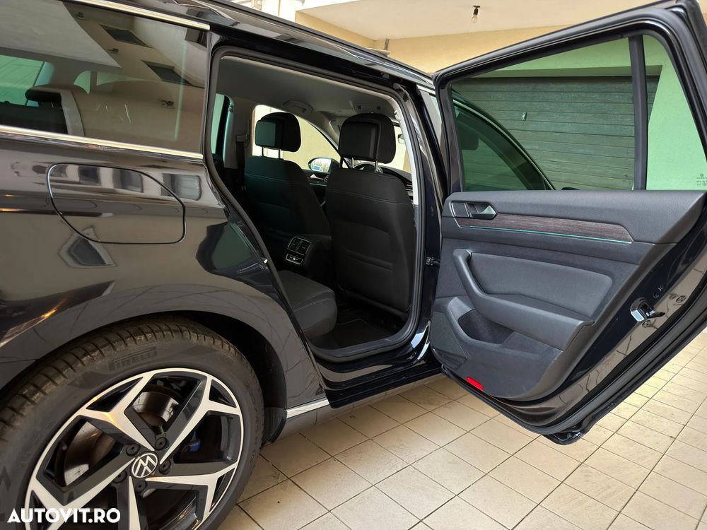 Volkswagen Passat - 28