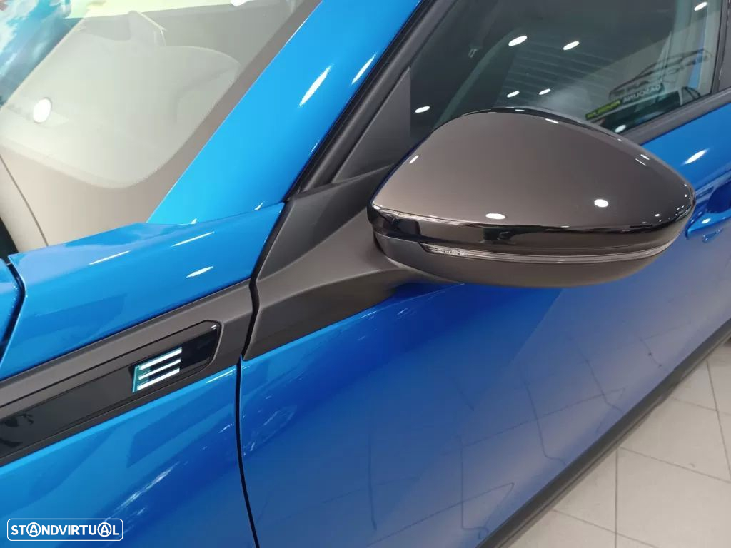 Peugeot e-2008 54 kWh Active - 33