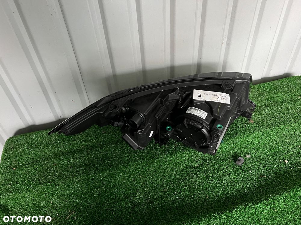 Range Rover Evoqe Lampa Lewa BJ32-13W030 - 2