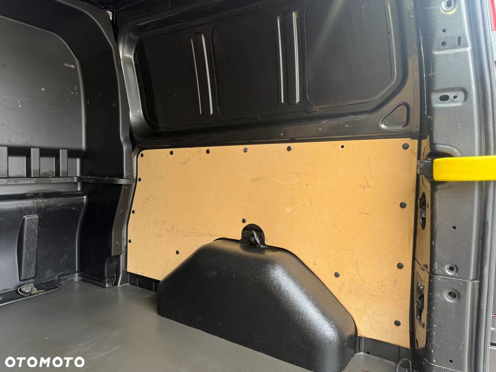 Ford Transit Custom 310 L2H1 Limited - 31