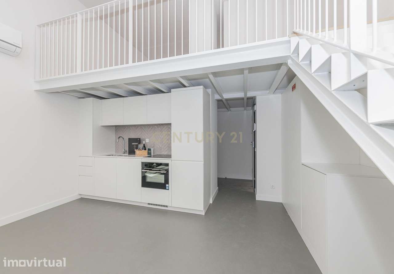 Loft com mezzanine em Miraflores, com Piscina/Ginásio e Garagem, Perto - Grande imagem: 3/21