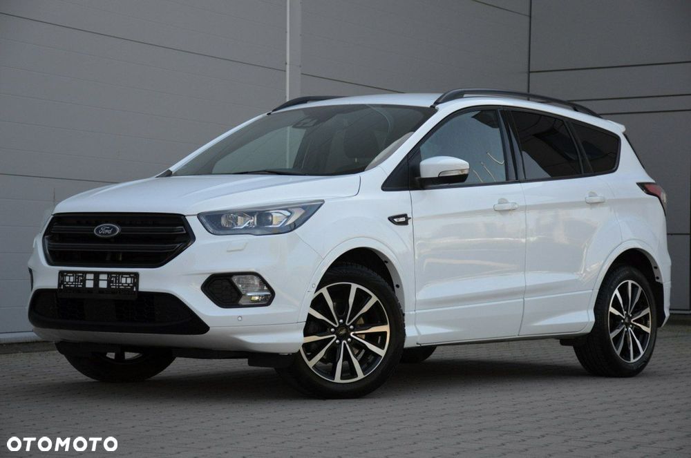 Ford Kuga - 3