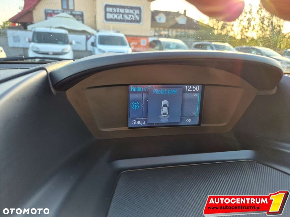 Ford Kuga - 26