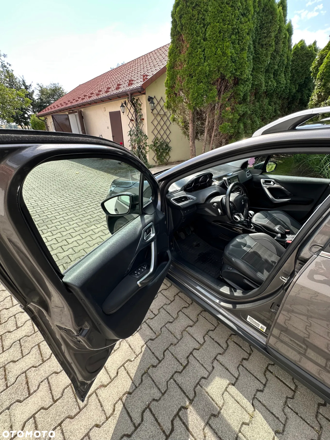 Peugeot 2008 1.5 BlueHDi Allure - 23