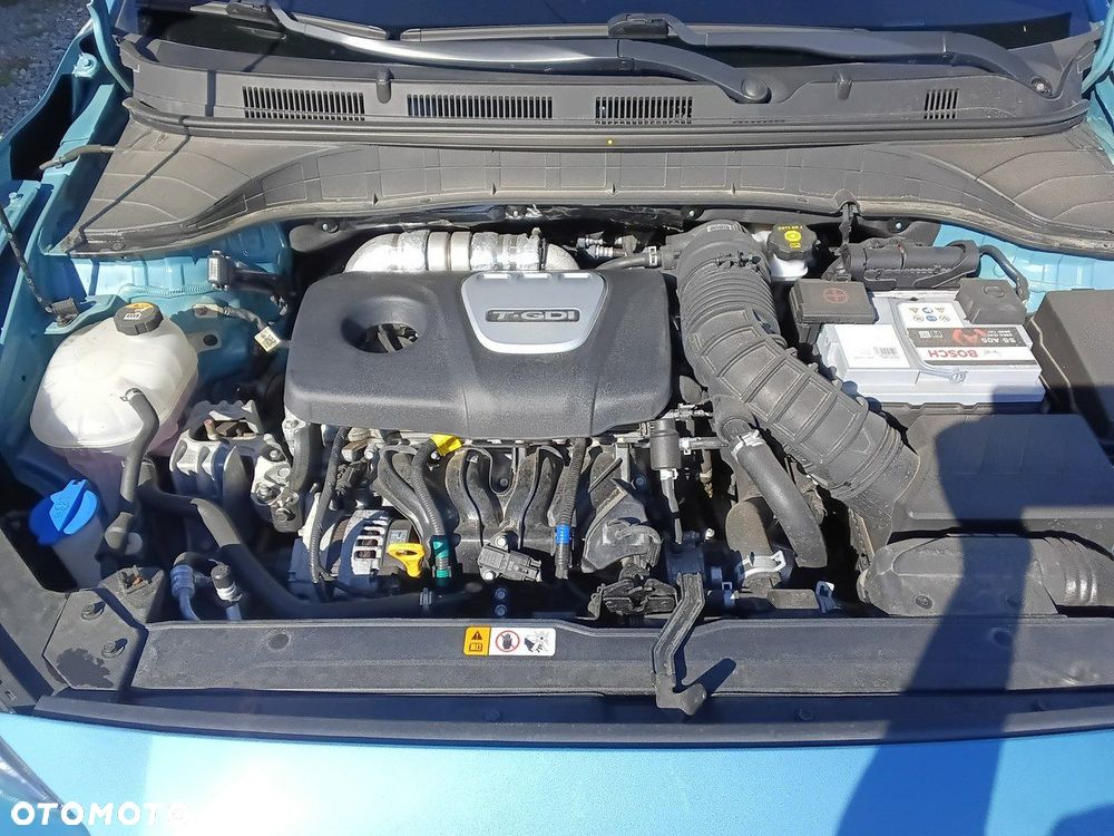 Hyundai Kona 1.6 T-GDI Premium 4WD DCT - 37