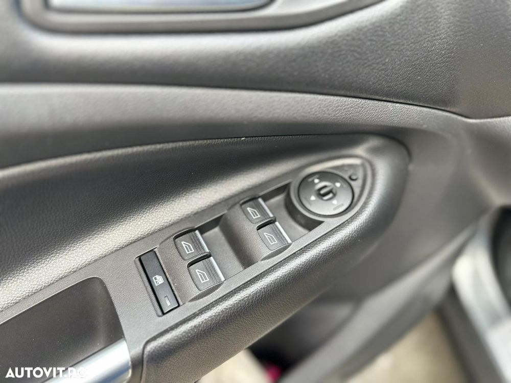 Ford Kuga 2.0 TDCi 4WD Powershift Titanium - 13