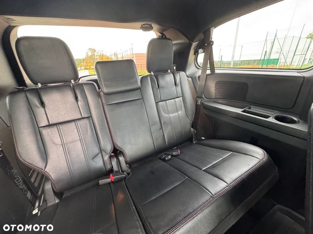 Dodge Grand Caravan - 7