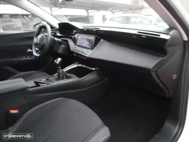 Peugeot 308 - 28