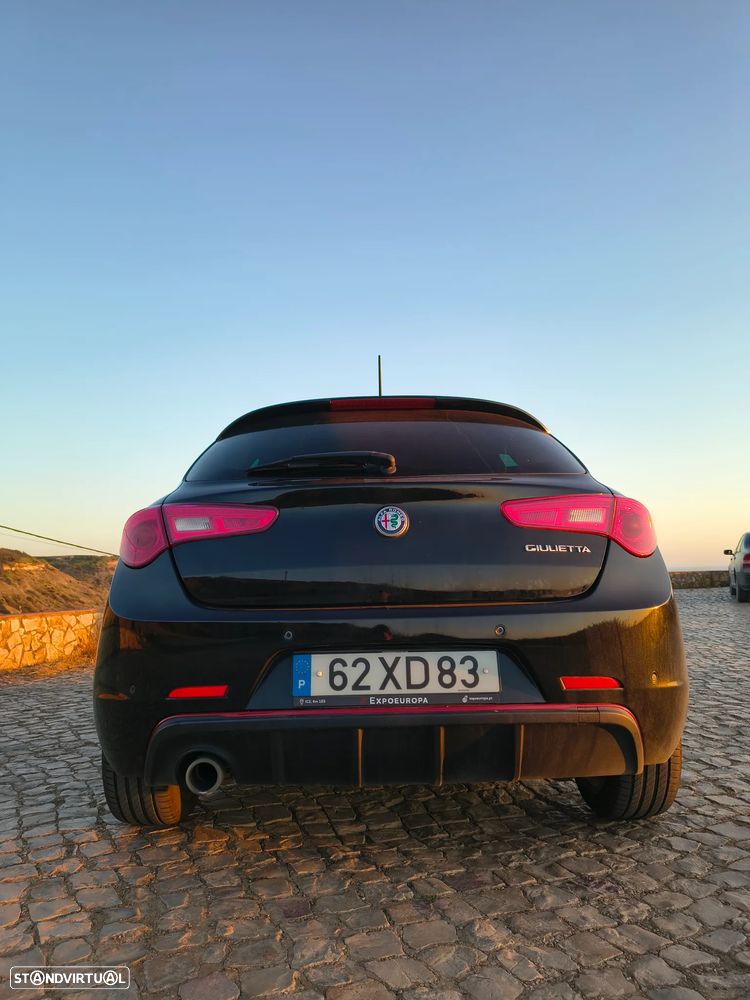 Alfa Romeo Giulietta 1.6 JTDM Sport - 11