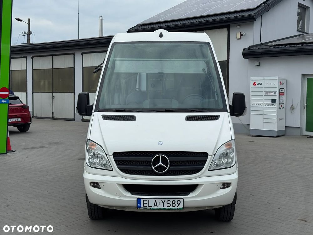 Mercedes-Benz Sprinter - 4