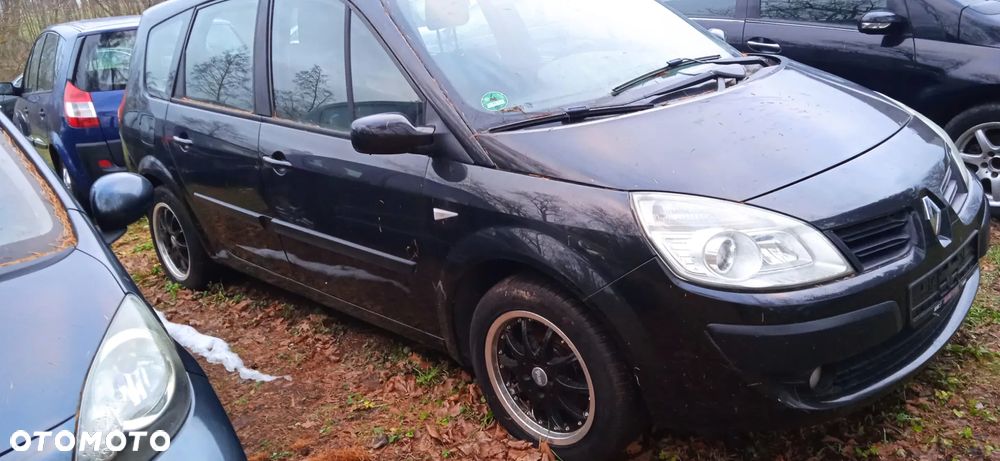 Renault Scenic - 12