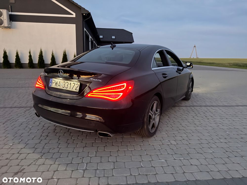 Mercedes-Benz CLA 250 4Matic 7G-DCT Urban - 30