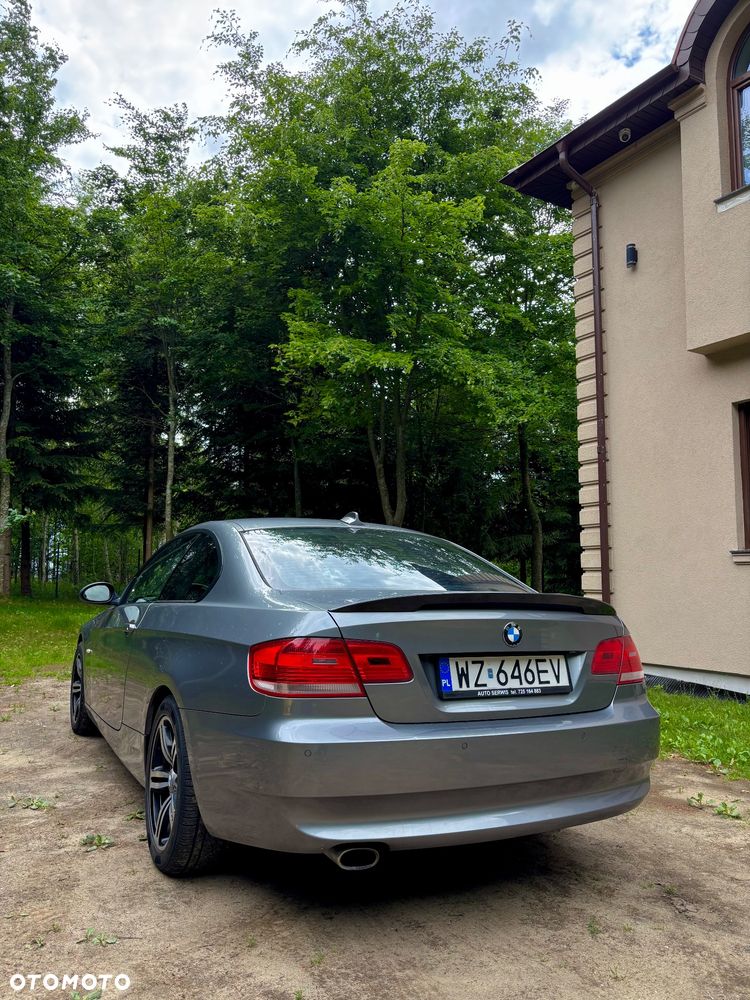 BMW Seria 3 320d - 6