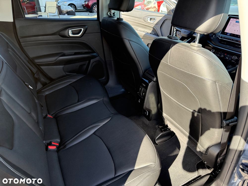 Jeep Compass 1.3 T4 4xe Automatik Limited - 27