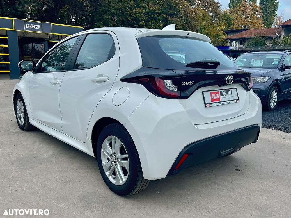 Toyota Yaris - 7