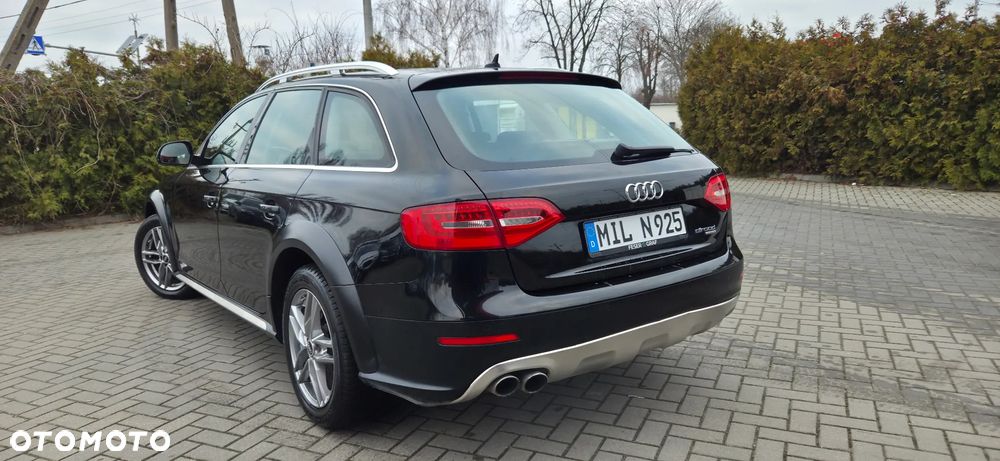 Audi A4 Allroad 2.0 TDI DPF S tronic - 11