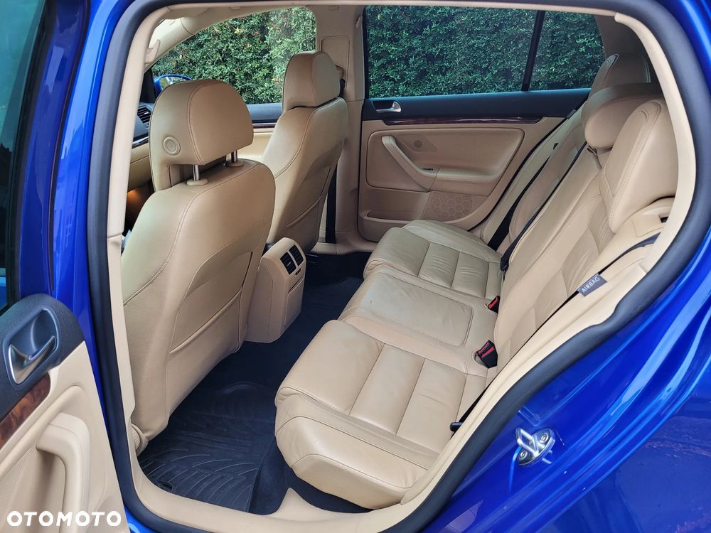 Volkswagen Golf R32 4Motion DSG - 12