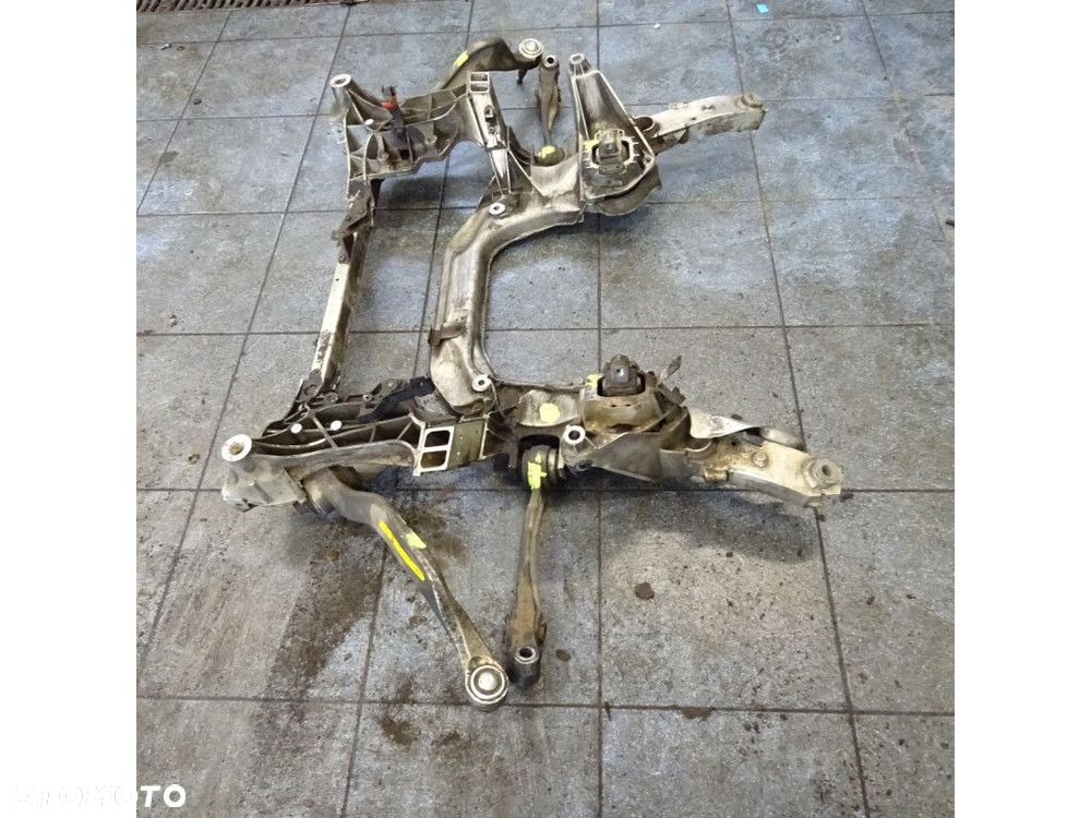 BMW 7 F01 F02 4.4 V8 TRAWERS SANKI WAHACZE - 4