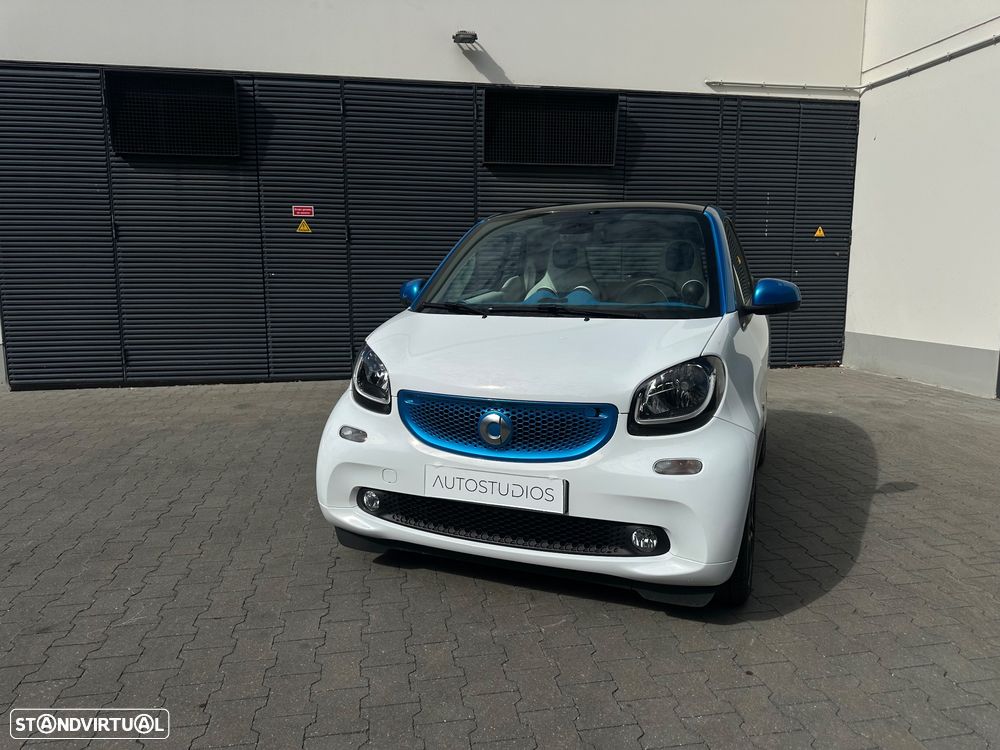 Smart ForTwo Coupé 1.0 Proxy 71 - 1