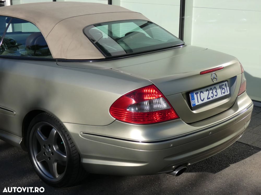 Mercedes-Benz CLK - 24
