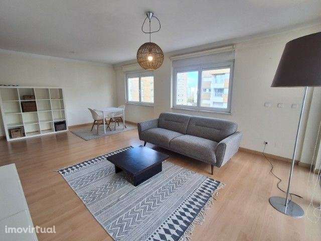 247P | Apartamento T1 mobilado, parqueamento e arrecadação | 85m2 L... - Grande imagem: 3/20