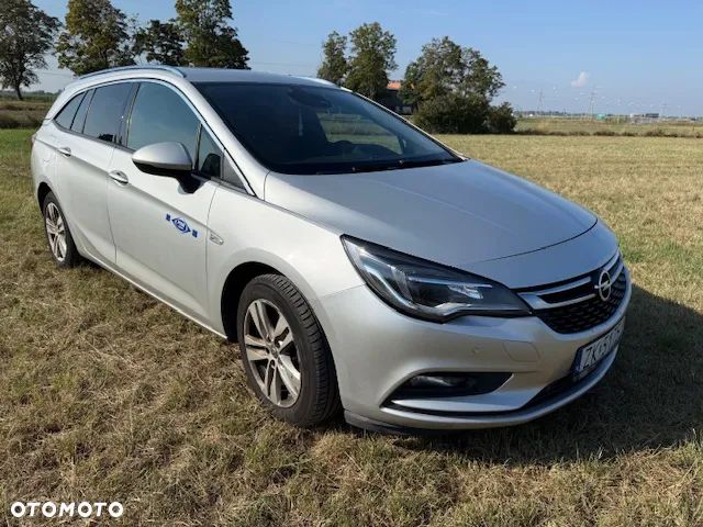 Opel Astra V 1.6 CDTI Dynamic - 1