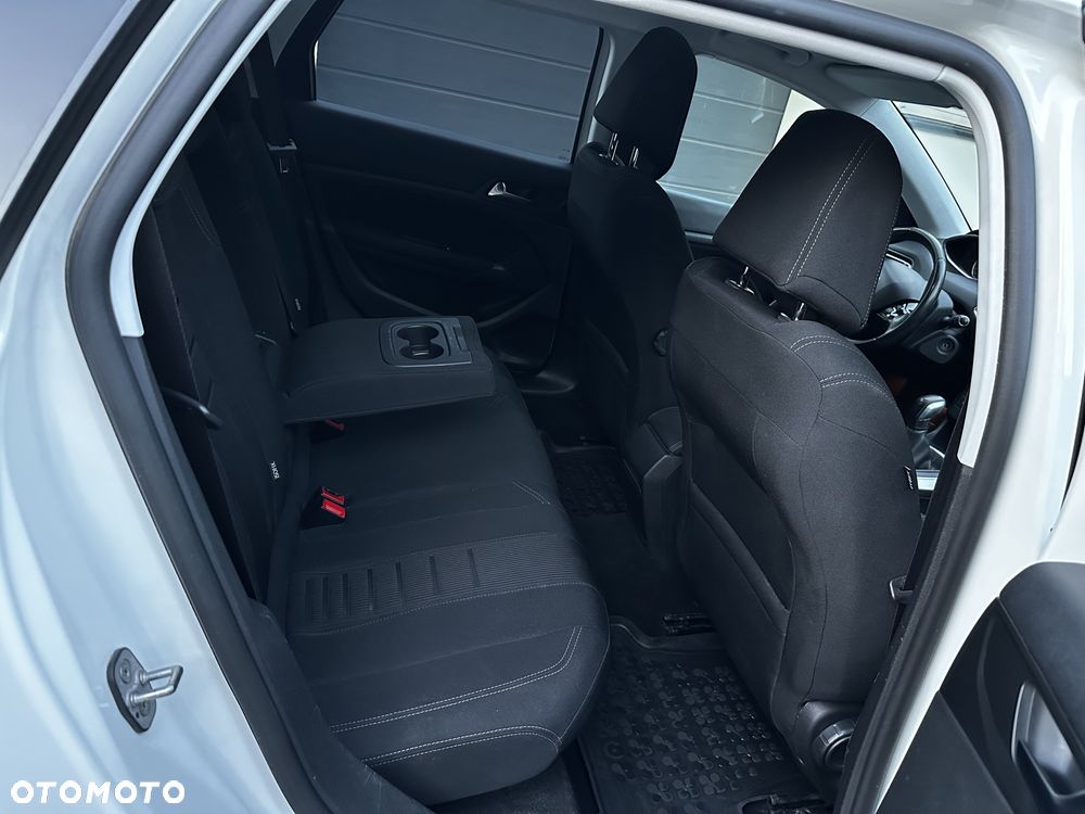 Peugeot 308 - 12