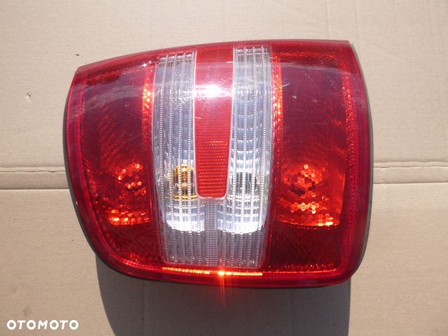 LAMPA LEWY TYŁ LEWA TYLNA SKODA FABIA I KOMBI LIFT 05-08 - 2