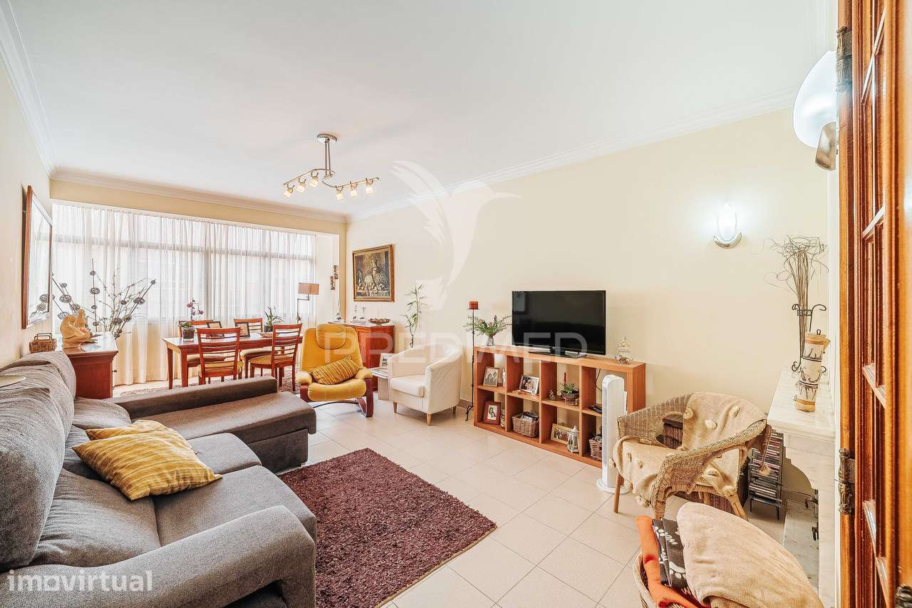 Apartamento T3 em Massamá – Luminosidade, Conforto e Localização Pr... - Grande imagem: 3/32